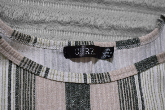 Cure Summer Tie Front Top 2XL