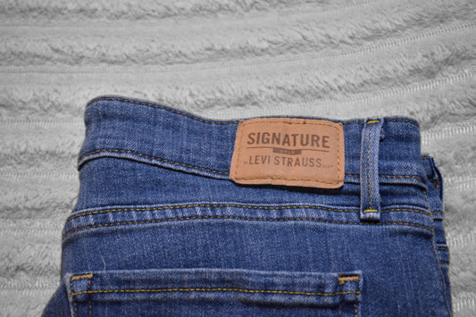 Levi Strauss Midrise Skinny 10 or 30x30