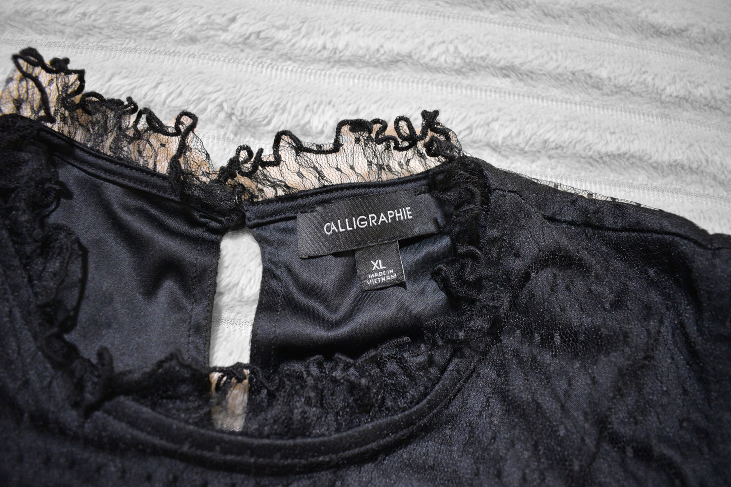 Calligraphie Black Lace Blouse XL