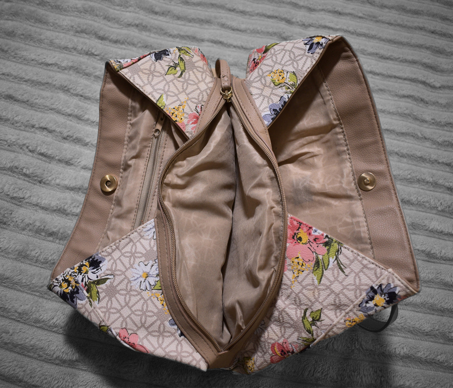 Floral Unbranded Spring Purse