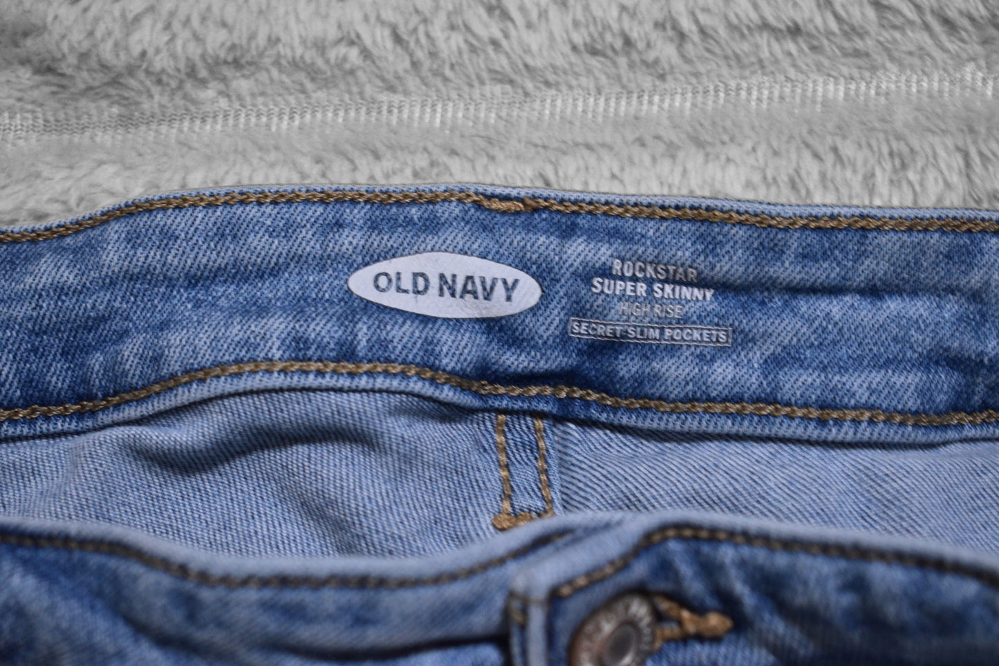 Old Navy Rockstar Skinny 18