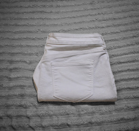 Old Navy Super Skinny White 14