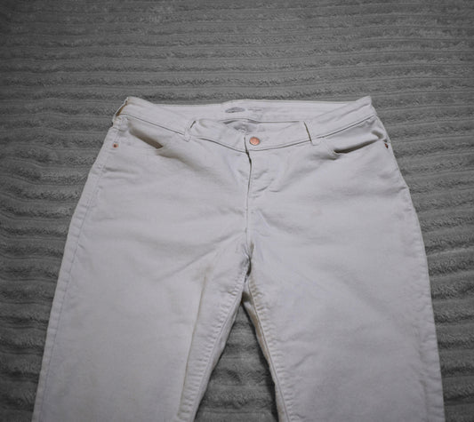Old Navy Super Skinny White 14