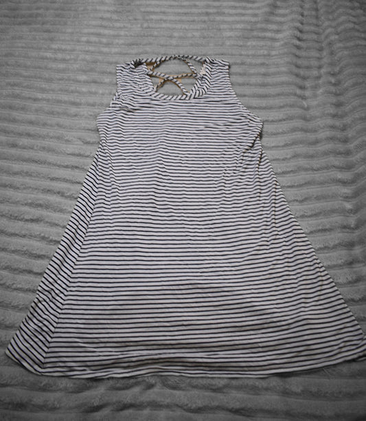 Olivia Rae Tunic Tank Medium
