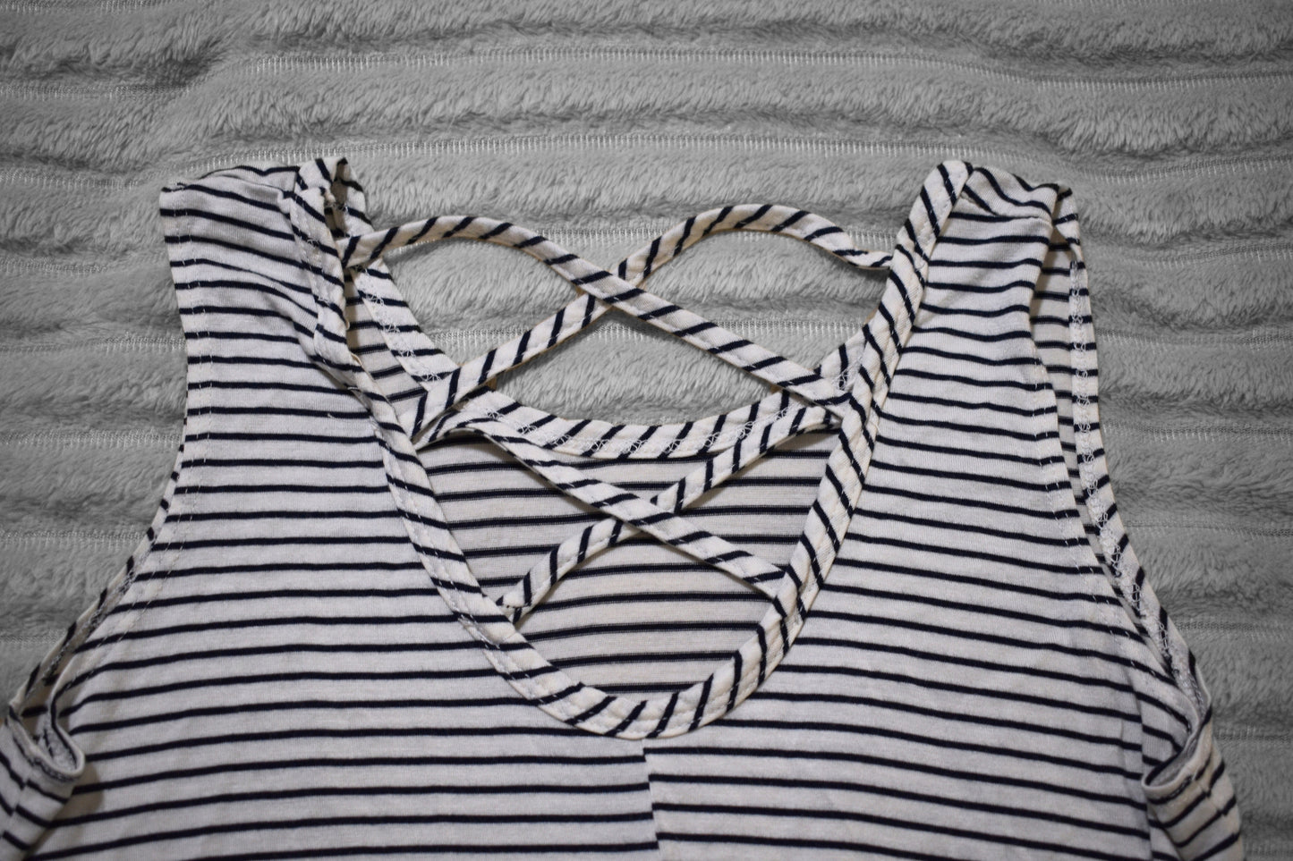Olivia Rae Tunic Tank Medium