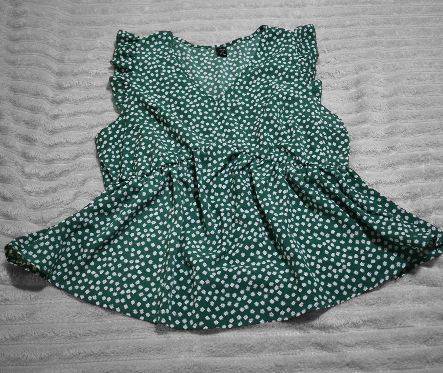 Shein Curve Blouse 1XL