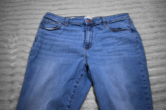 Universal Thread High Rise Skinny 16